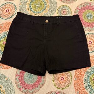 GORGEOUS Faded Glory black chino shorts